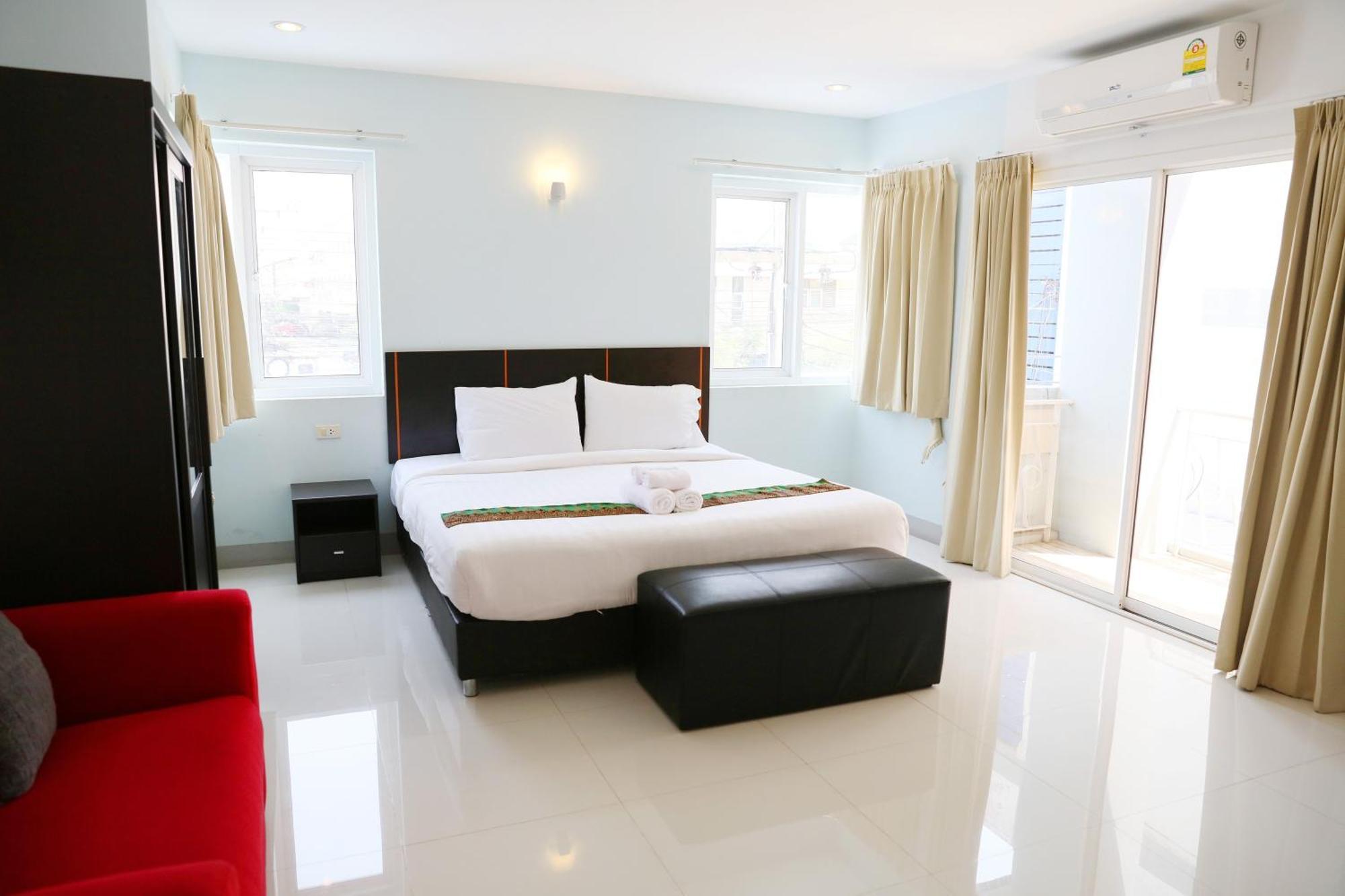 La Viva Hotel Buriram Kültér fotó